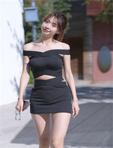 桃花朵朵开