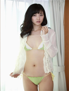 弹雨里的爱情