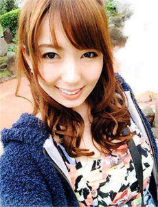 美女脱去内衣内裤视频-京城小二最近视频